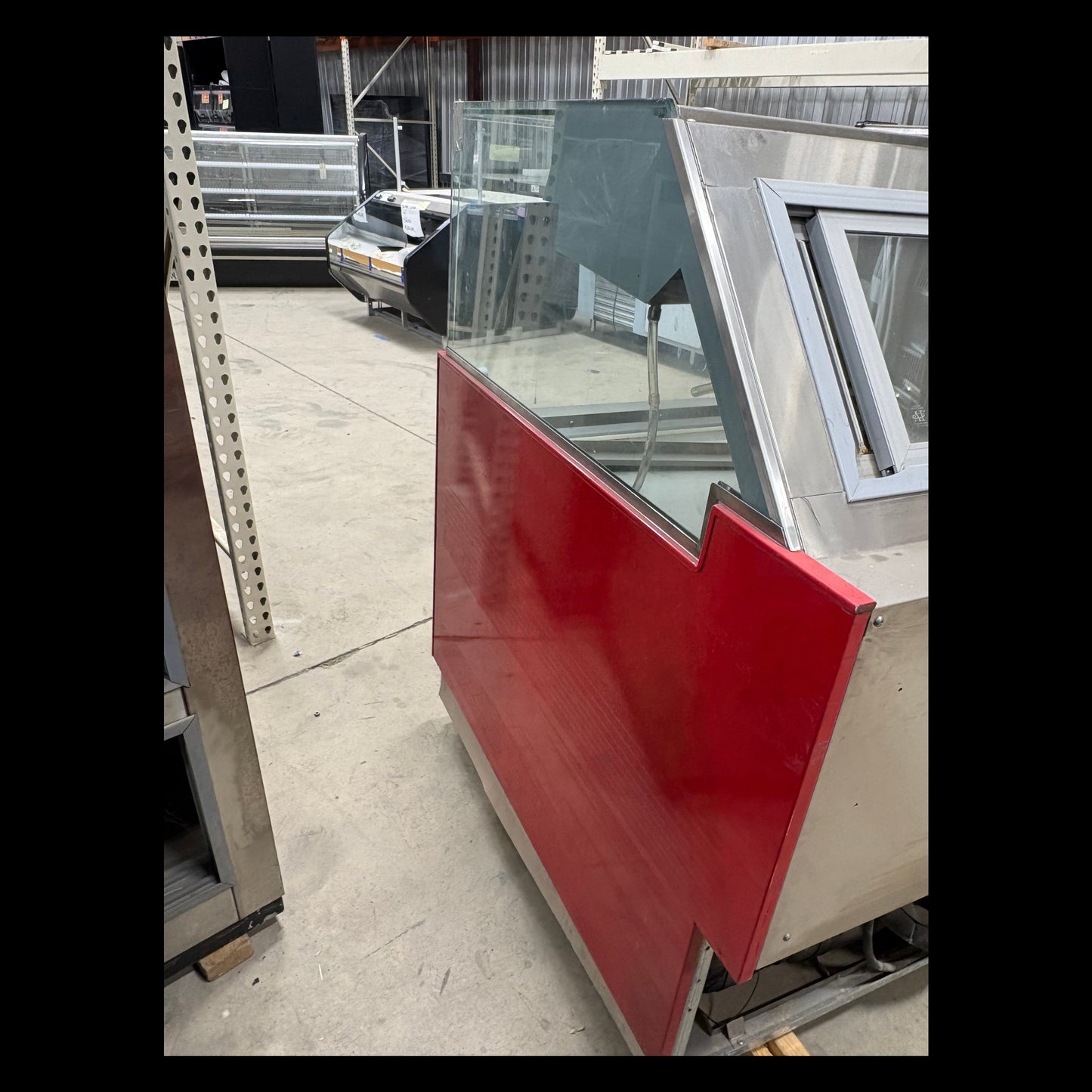 Barker "self contained" 6' seafood case (USED)